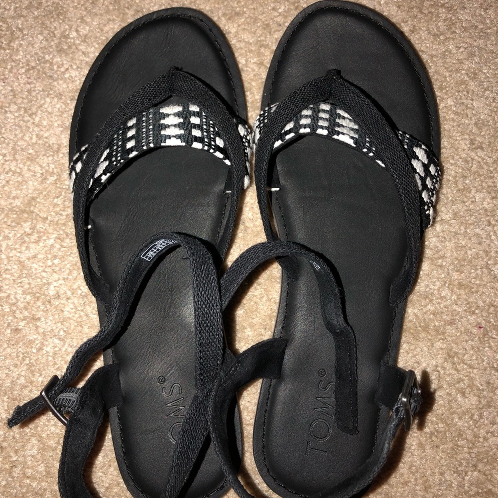 Toms sandals